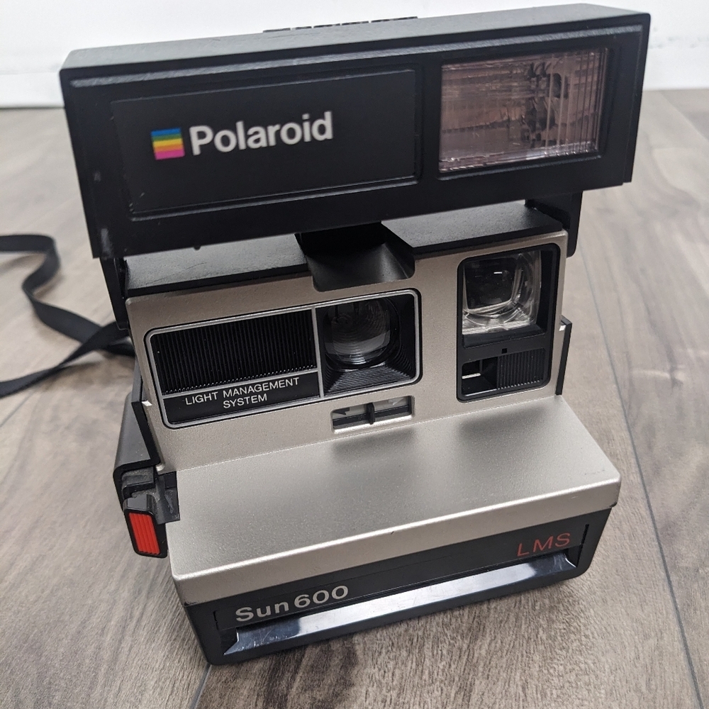Polaroid Sun 600 LMS Instant Camera - Black and Red